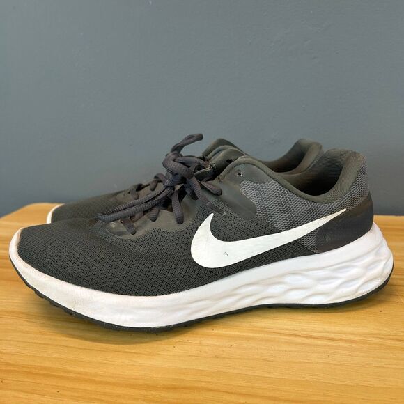 Nike REVOLUTION 6 NN Running Sneakers Men's Size 9.5 Gray Lace Up DC3728-004 - Picture 3 of 11